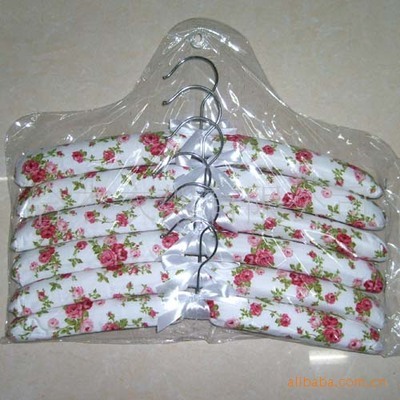 廠家直銷布藝衣架 品質與實惠的完美結合